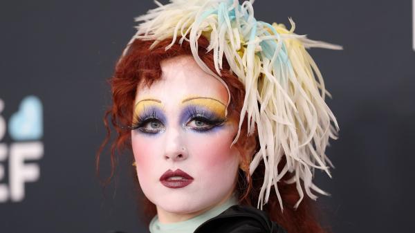 Chappell Roan’s Newsprint Nails Are An Ode to An ’80s Icon—See the Photos